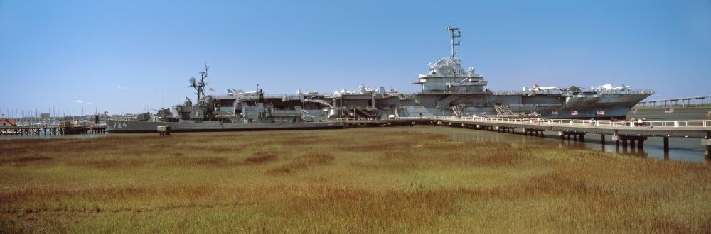 Amazon Com Posterazzi Ppi151817s Battleship Patriots Point Naval Maritime Museum Mt Pleasant Charleston County South Carolina Usa Poster Print 27 X 9 Posters Prints