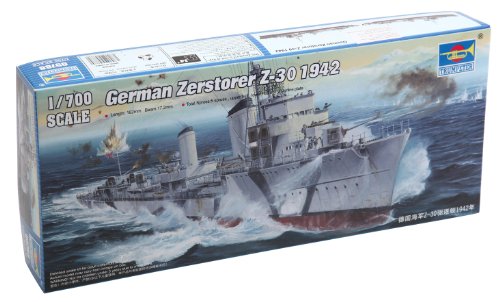 Trumpeter Z-30 German Zerstorer Destroyer Ship Model Kit (1942), Scale 1/700