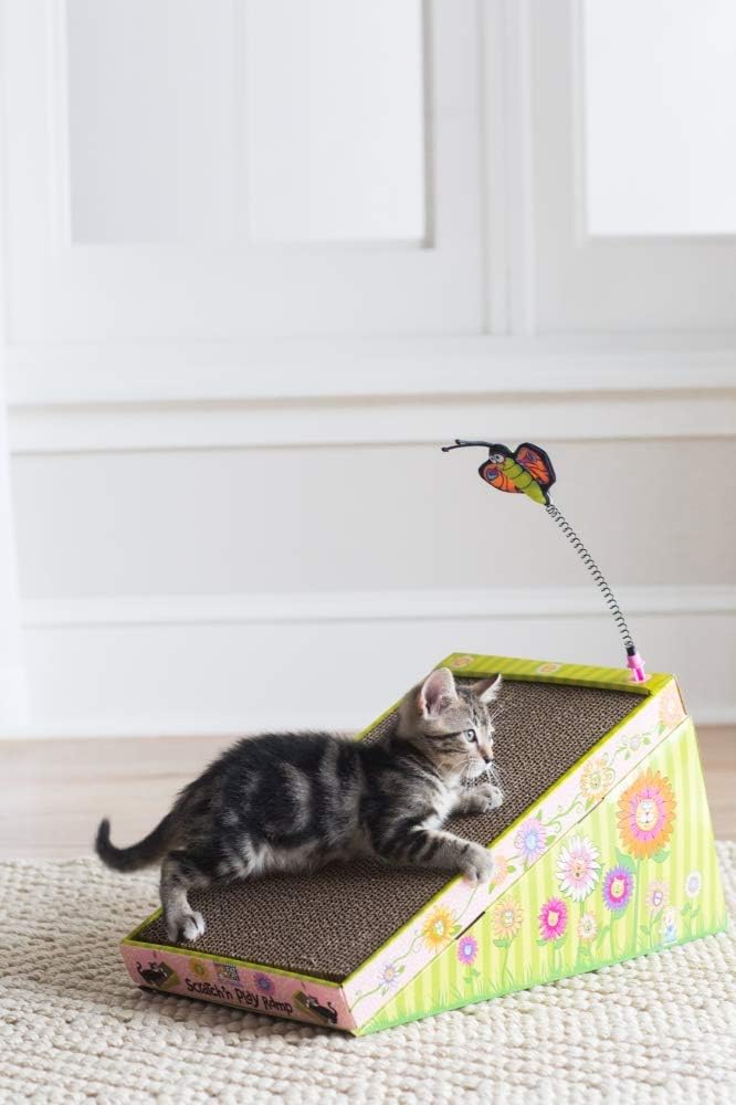 FATCAT Big Mama's Scratch 'n Play Ramp Reversible Cardboard Toy and Catnip Included : Scratching Pads : Pet Supplies
