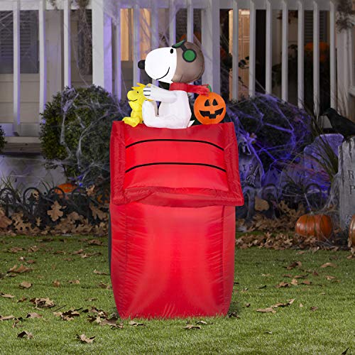 Gemmy Airblown Inflatable Snoopy as Red Barron and Woodstock on