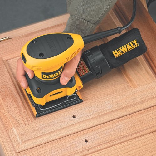 DEWALT D26441K 2.4AMP Orbital 1/4Sheet Sander With Cloth Dust Bag on