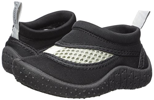 i play. Water Shoes - Black/White  - Size 4
