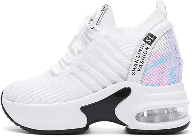 lightweight white tennis shoes