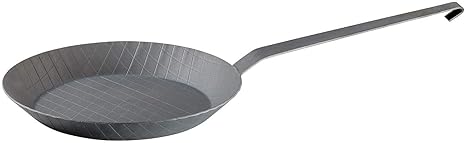 Tornwald-Schmiede Pfanne: Kaltgeschmiedete Bratpfanne mit Rauten-Prägung, Ø 24 cm, 2,9 cm hoch (Handgeschmiedete Pfanne)