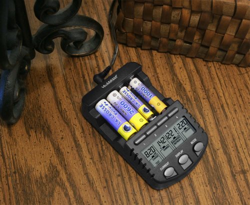 6 Crosse+Technology+BC700+CBP+Battery+Charger