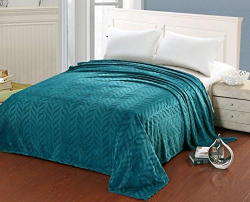 Velvet Touch Microplush Queen (86" x 86") Leaf Etched Jacquard Blanket - Teal