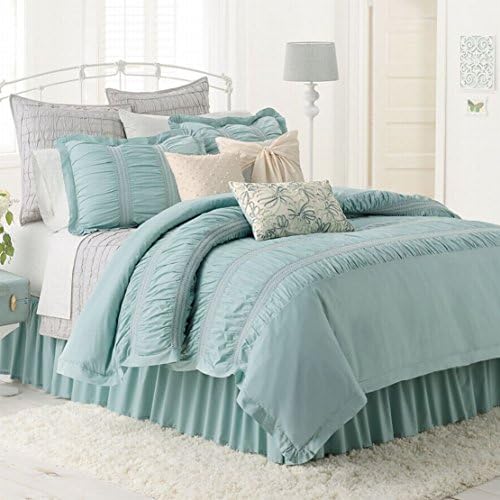 LC Lauren Conrad Lily Reversible Comforter Set Pretty Blue Twin/Twin XL Bed 2 Pc