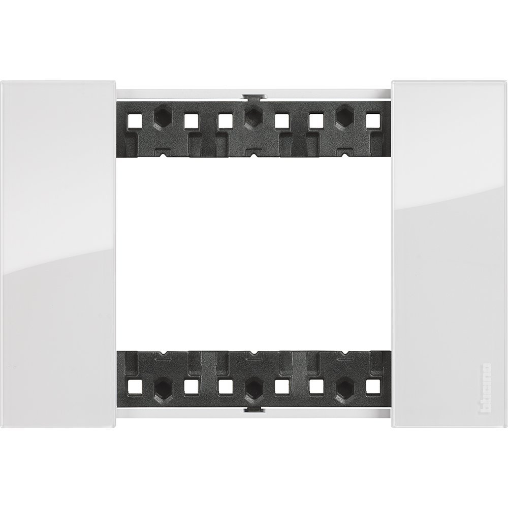Bticino KA4803DW Living Now Plate 3 Modules Ice 132 x 50 x 10 cm