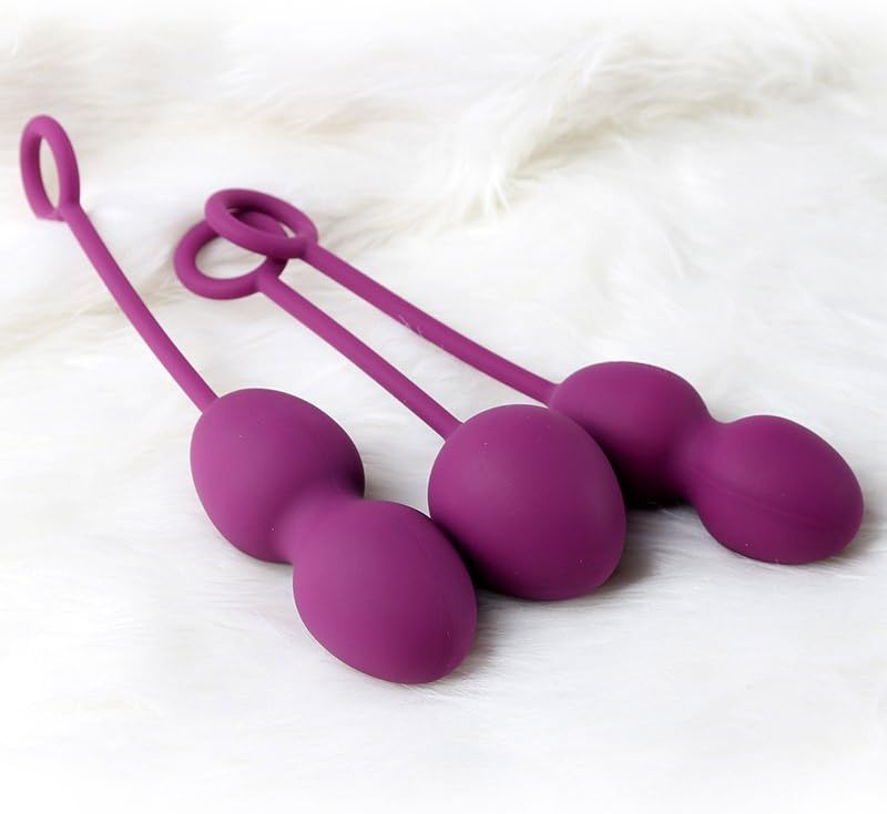 SVAKOM Violet Nova Exercise Kegel Balls, Plum, Purple, 13,5/17,0 - Image 4