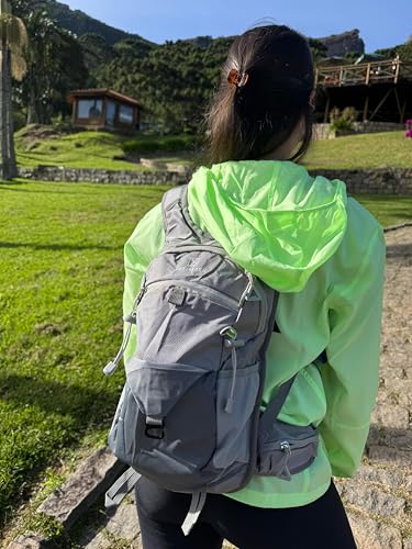 Mochila de Hidratação 2L Premium, Impermeável, com Bolsos Múltiplos e Apito de Emergência para Trilhas, Bike, Corrida, Camel bag
