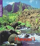 Front cover for the book Hawaii (America the Beautiful) by Martin Hintz