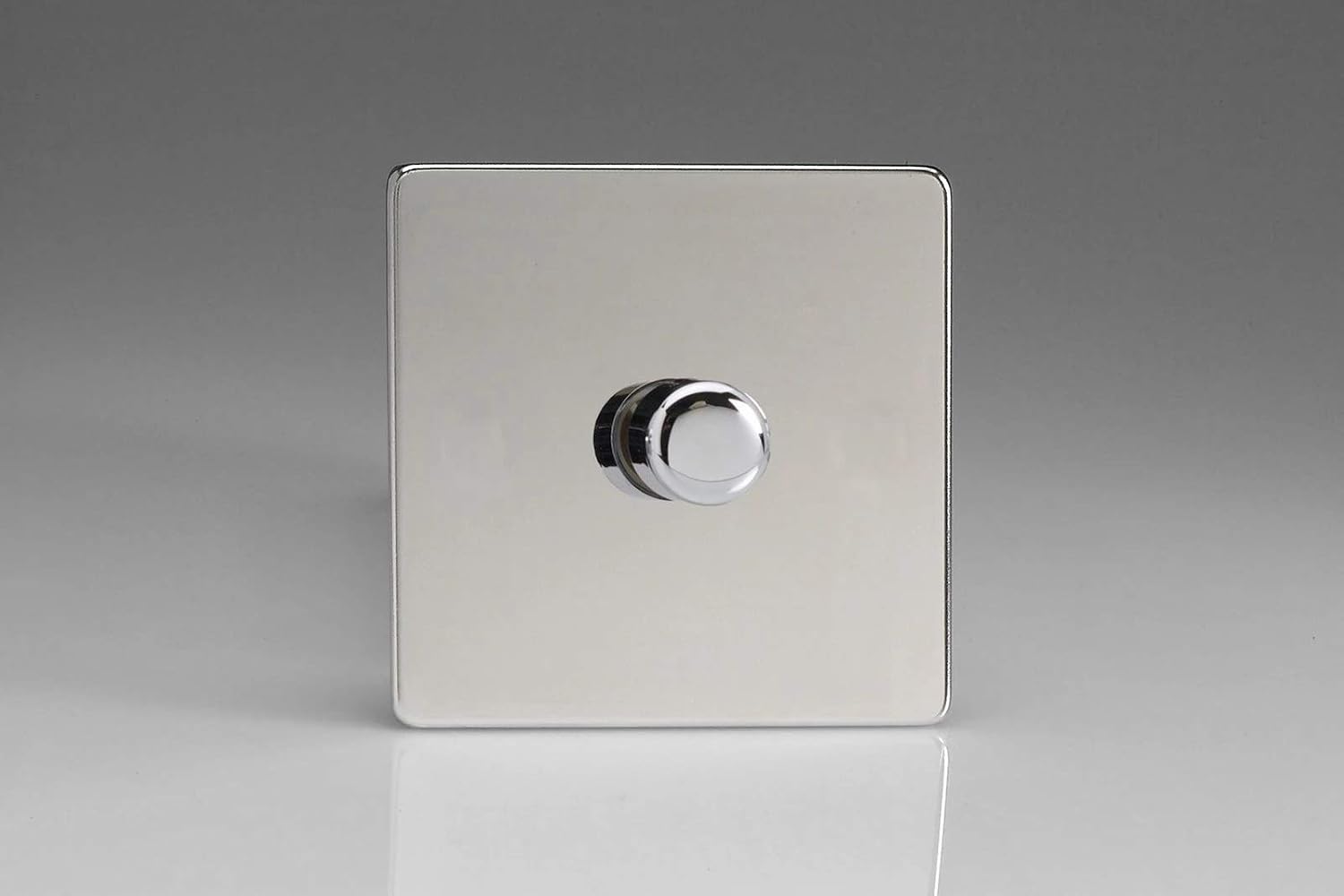 Varilight 1-Gang 2-Way V-Pro Push On/Off Rotary LED Dimmer 1 x 0-120W Polished Chrome, 86x86x48mm