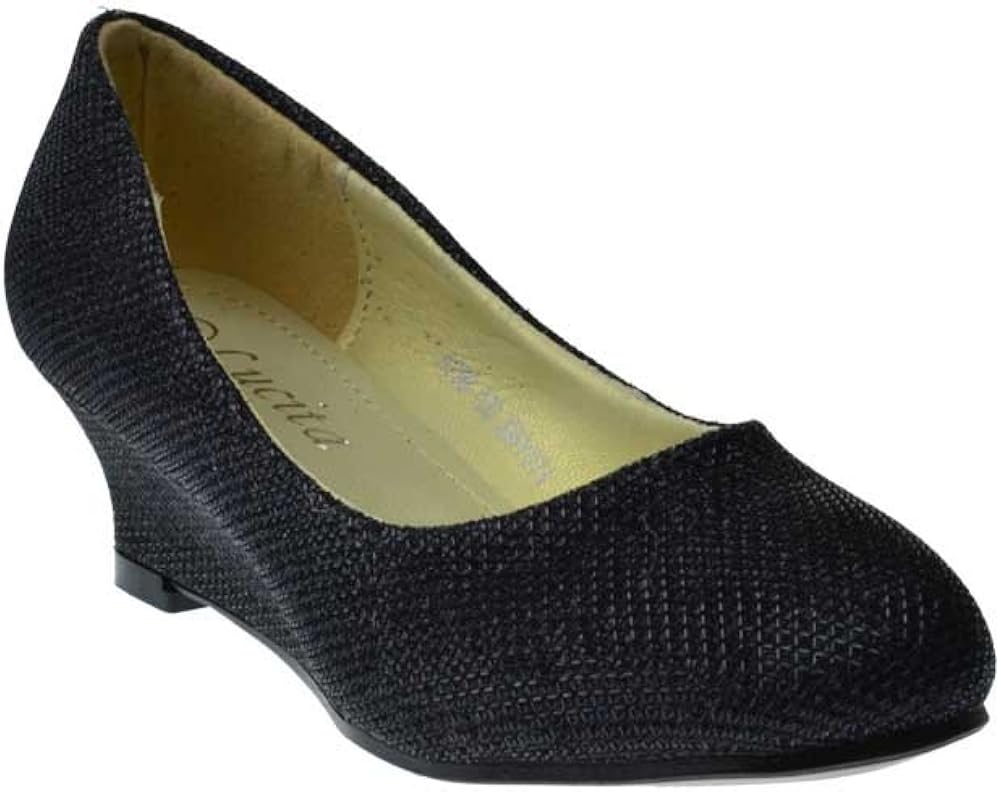 girls black leather pumps