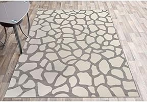 Amazon Com M By Liora B911 12 Crescent Cobblestone Giraffe Print Indoor Rug 4 10 X 7 6 Ivory White Kitchen Dining