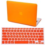 HDE MacBook Pro 13 Inch Retina Case Hard Shell Cover Rubberized Soft Touch Plastic with Silicone Keyboard Skin Fits Mac Notebook 13
