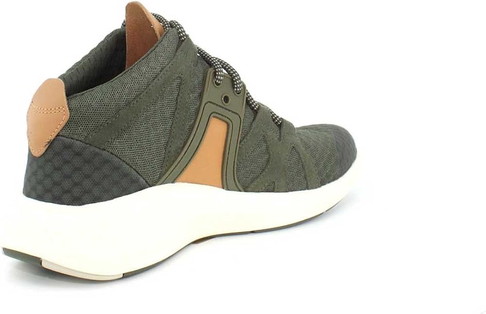 men's flyroam go chukka sneakers
