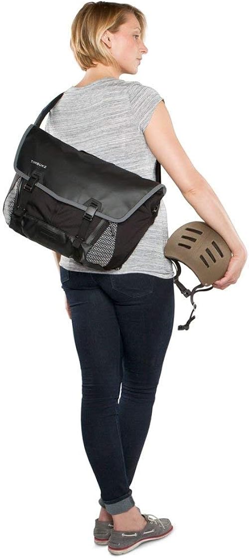 Amazon Com Timbuk2 Especial Cycling Messenger Bag Black Medium Sports Outdoors