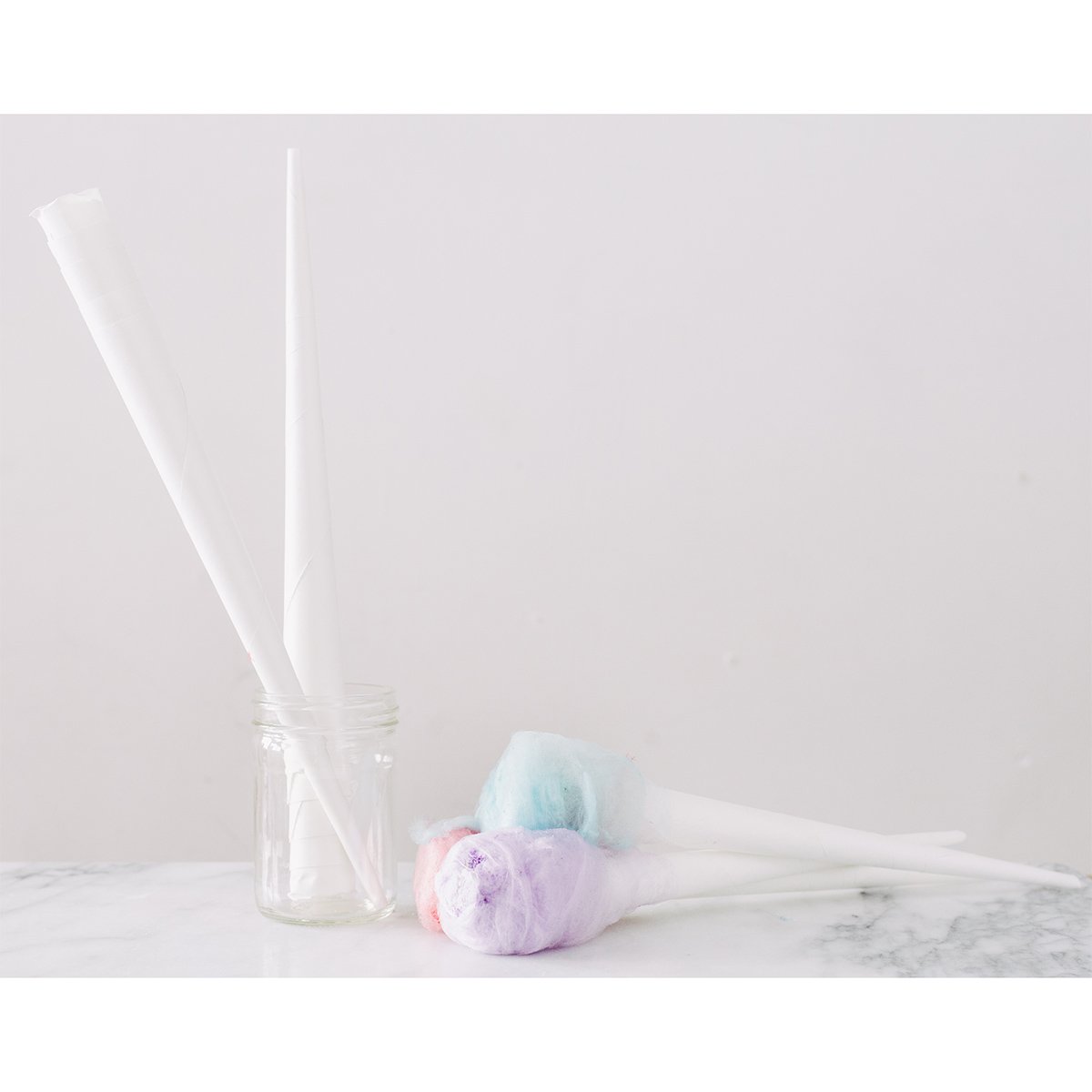 Cotton Candy Express 100-Count Paper Cones for Cotton Candy Making, White