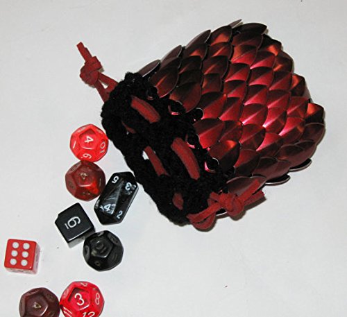 Dice Bag in Knitted Scale Armor - Dark Fire