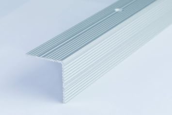 Treppenkantenprofil Doppelseitig Gerillt 30 X 30 Mm 0 9 M 90 Cm