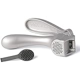 The Pampered Chef Garlic Press #2575