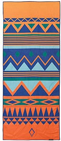 Nomadix Towel - Perfect for Yoga, Camping, Beach and Travel (Zig Zag (Single Sided))