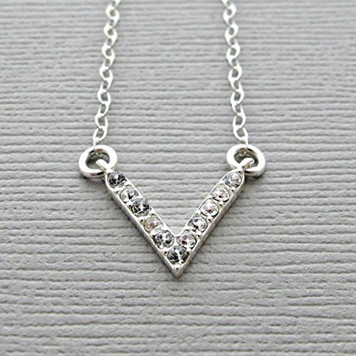 V Necklace, Minimal, Dainty Necklace, Layering Necklace, Sterling Silver, Chevron necklace, Silver Necklace, Diamond Necklace, Minimalist