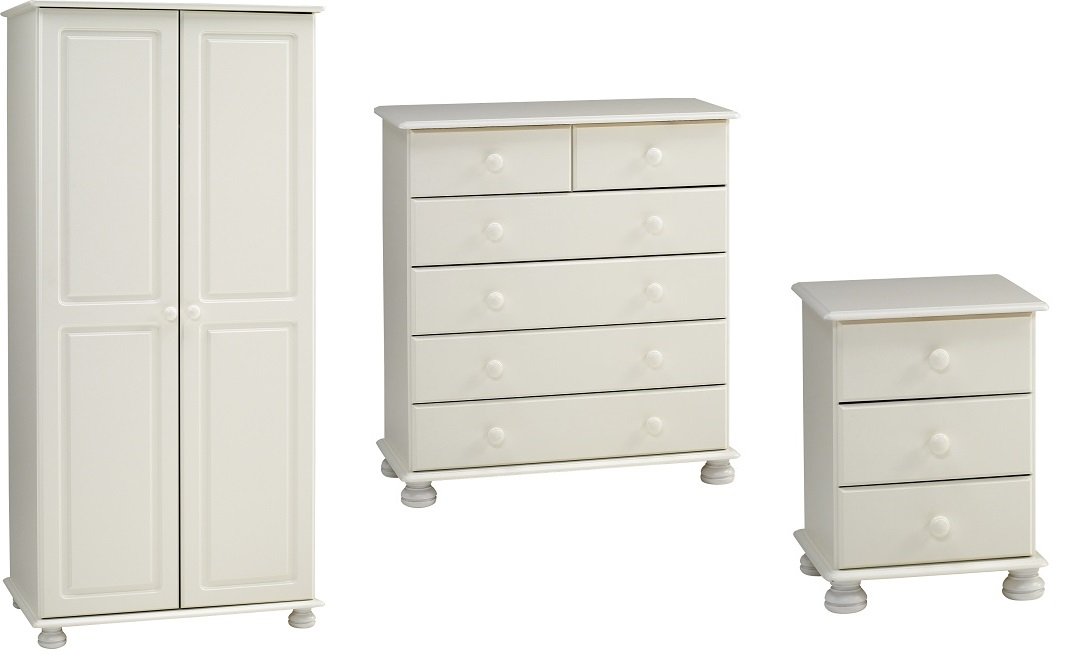 Steens Furniture Three Piece White Bedroom Set