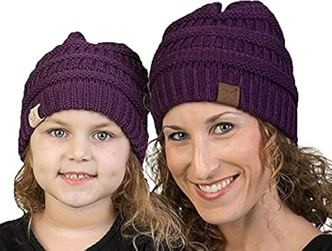 mom and daughter matching winter hats
