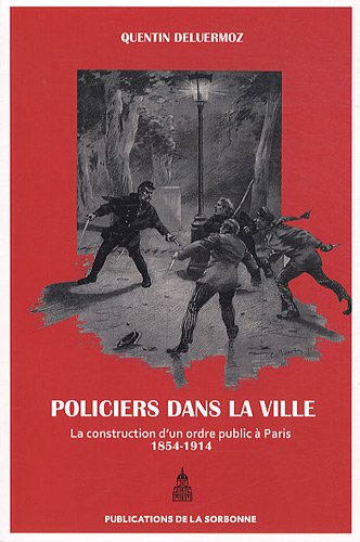 Policiers dans la ville