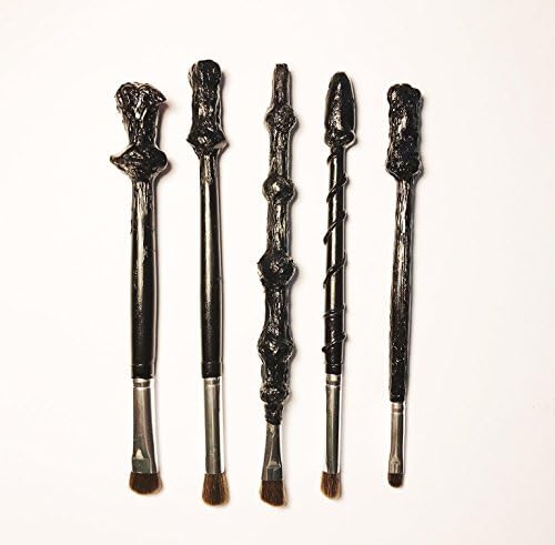 Harry Potter Makeup Brush 5 Piece Set- Eyeshadow Brush- Blending Brush- Defining Brush- Eye crease Brush- Lip Color Brush- Synthetic Makeup Brush Kit