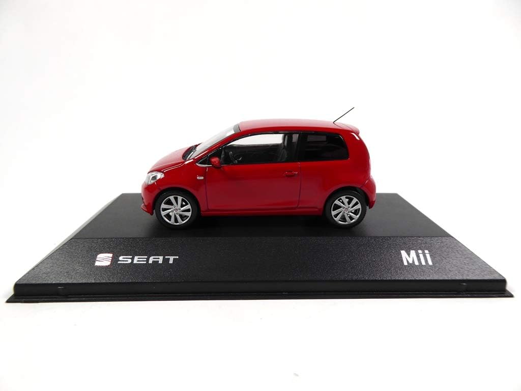 OPO 10 - Car 1/43 Compatible with SEAT Mii - Fischer (SE03), Red, 1/43 scale (approx. 8.16 cm long)