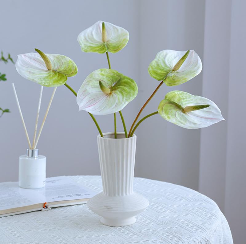 JOSON 6 PCS 27" Simulation Large Artificial Anthurium Lily Flowers Permanent Flower for Home Decoration Bouquet and Green Leaf， Wedding Festival Decoration Flower Arrangement (White)