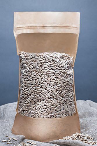 Shelled Sunflower Seeds, GMO free, collected from the organic area (700gr)
