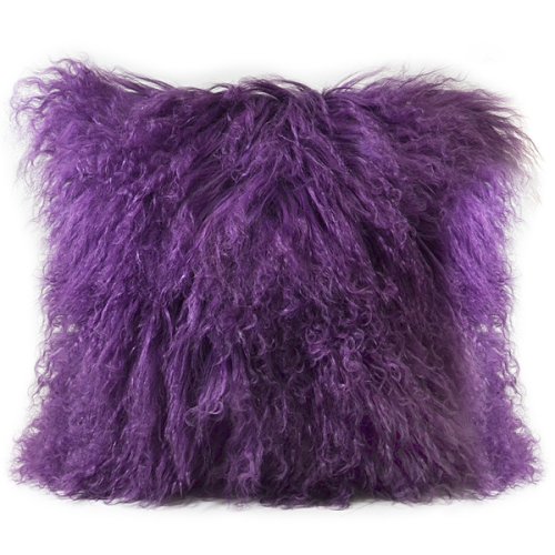 Furry throw pillows Abu Dhabi