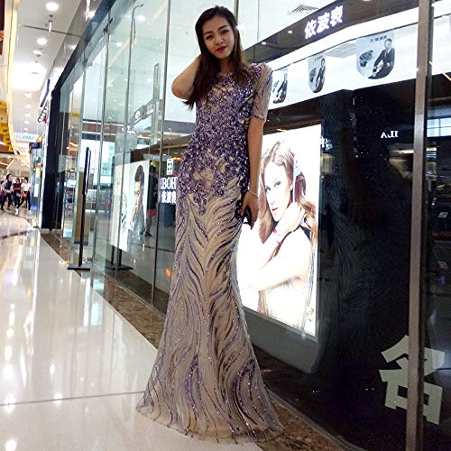 Cocktailla Mere Elegante Mince De Et Belle Etait Femme Soiree