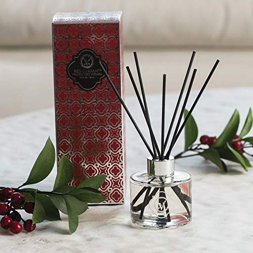 Votivo Holiday Reed Diffuser - Red Currant