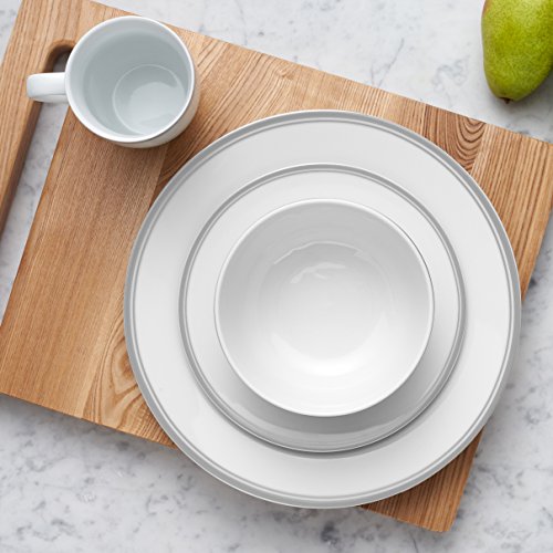 Amazon Basics 16Piece Cafe Stripe Kitchen Dinnerware Set, Plates