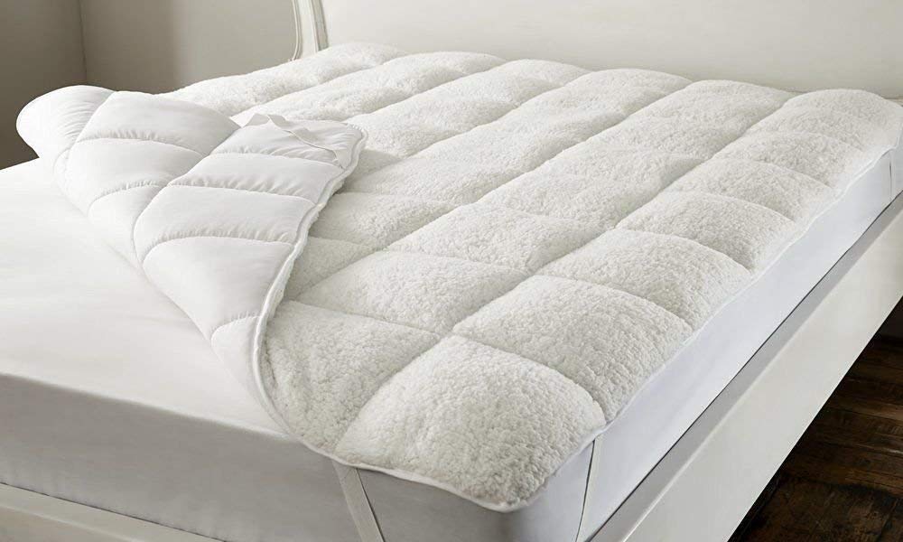 Super Soft Sherpa Teddy Fleece Quilted Mattress Topper Enhancer Cover & Pillow (Mattress Topper/Enhancer, Small Double 4Ft)