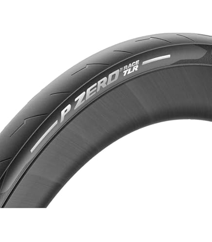 【PIRELLI】P ZERO VELO CLASSIC  2本セット未使用品 ピュアレーシングタイヤに新たなスタイルが登場！ PIRELLI P