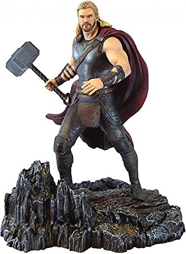 DIAMOND SELECT TOYS Marvel Gallery: Thor Ragnarok Thor PVC Vinyl Figure - //coolthings.us