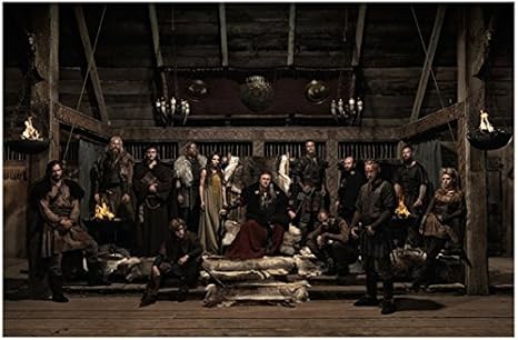 Vikings Cast Ragnar - Vikings Travis Fimmel A Ragnar With Cast In Kings Room 8 X 10 Photo At Amazon S Entertainment Collectibles Store