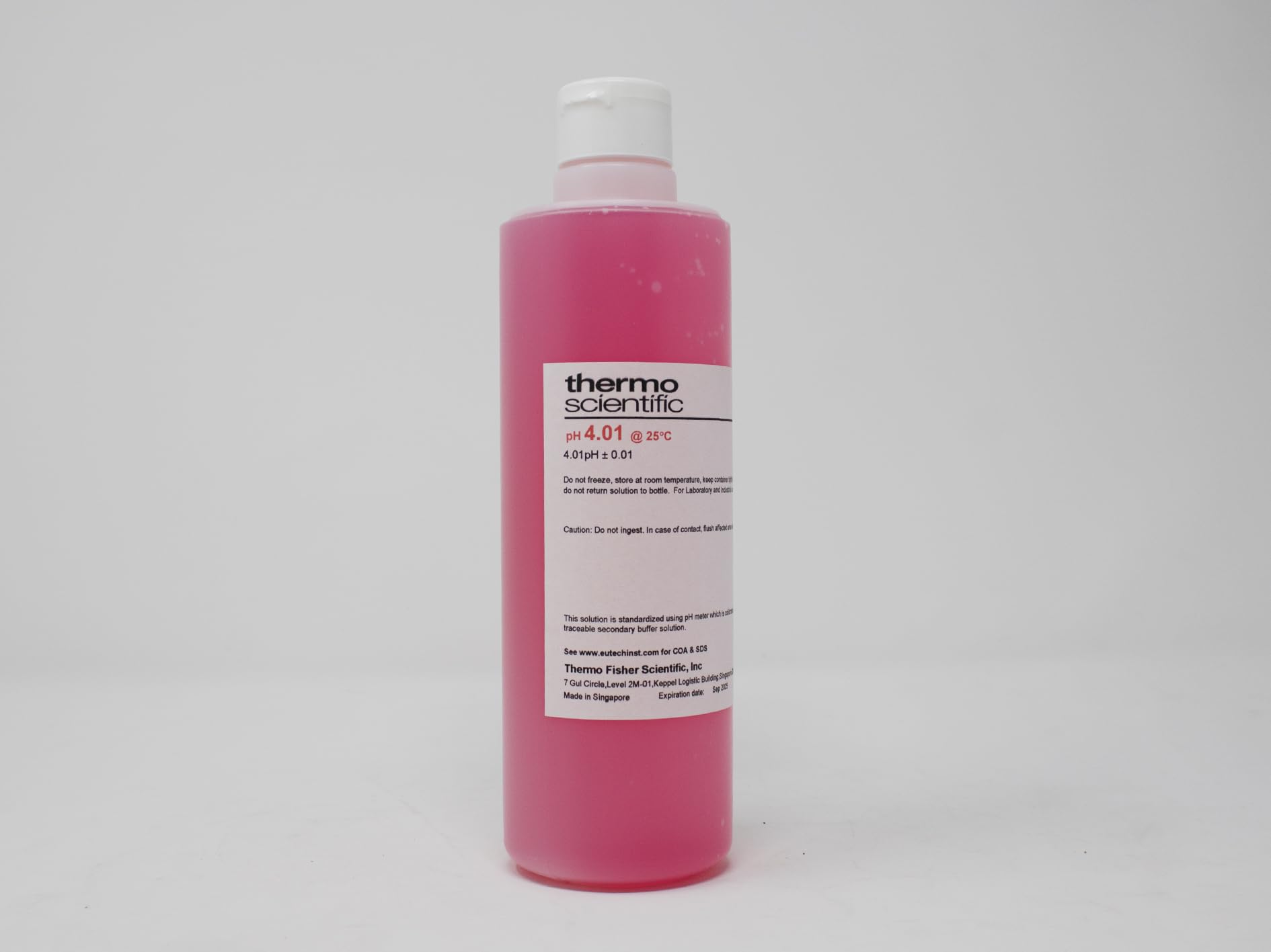 Eutech pH 4 Buffer Solution - 480ml