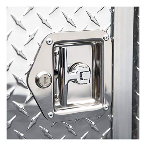 UWS DB-4848 48" Southern 2-Door Deep Dog Box with Divider