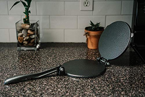 Alpha Living 1 x Tortilla Warmer 10 in and 1 x Tortilla Press Cast Iron 7.5 in - 50 x Parchment Paper Microwavable and Insulated 10 Inch - Heavy Duty Tortilla Server with Steam Release Hole - Thumbnail 7