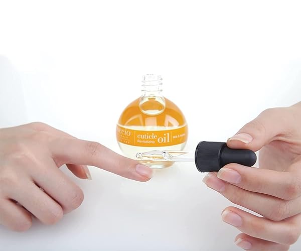 CUCCIO NATURALE REVITALIZING- HYDRATING OIL FOR REPAIRED CUTICLES OVERNIGHT – REMEDY FOR DAMAGED SKIN AND THIN NAILS – PARABEN /CRUELTY-FREE FORMULA – MILK AND HONEY – 2.5 OZ