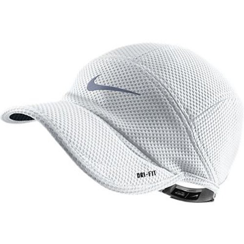 NIKE UNISEX TW MESH DAYBREAK CAP