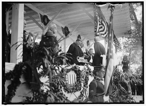 Photo: 1914,Commodore John Barry,US Navy,statue unveiling,Woodrow Wilson,podium,stage