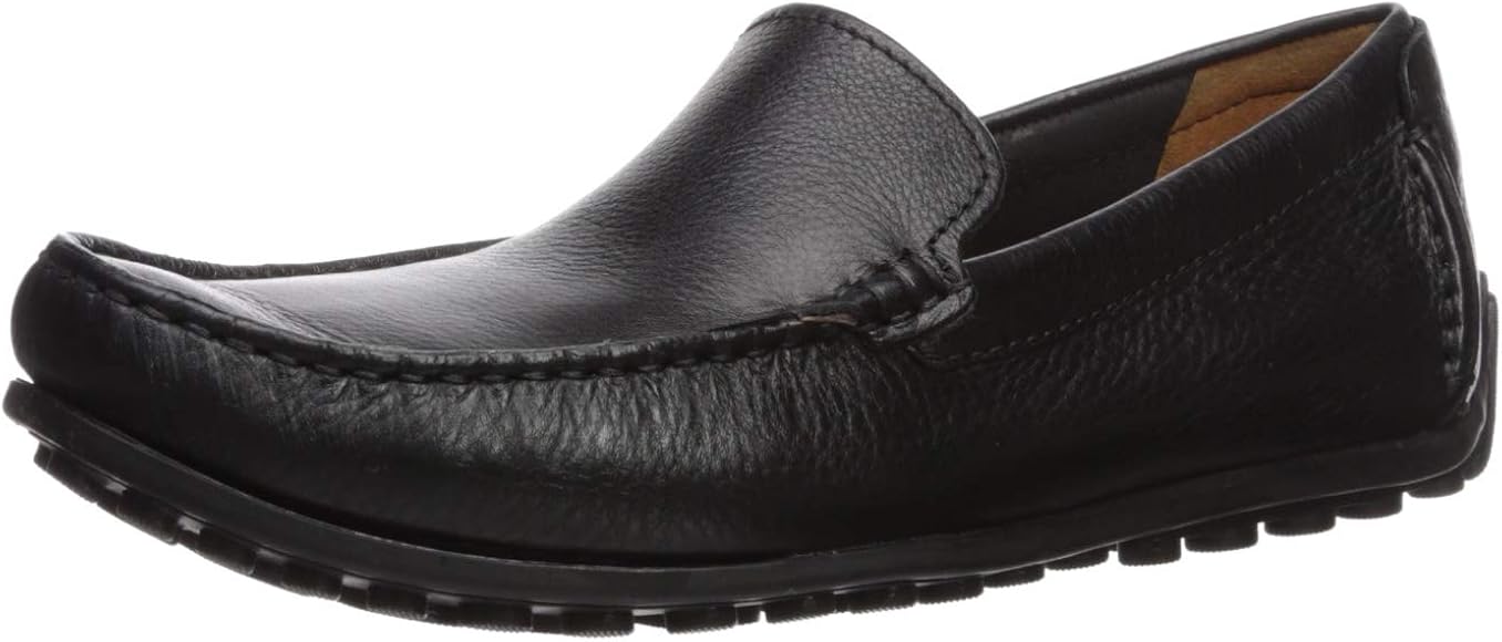 clarks men's loafers styles