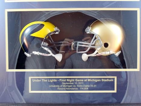 Amazon.com: Michigan Notre Dame bajo las luces fútbol 3d ...